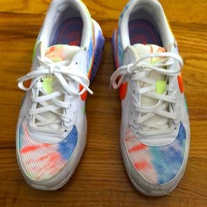 Tie dye Nike air max